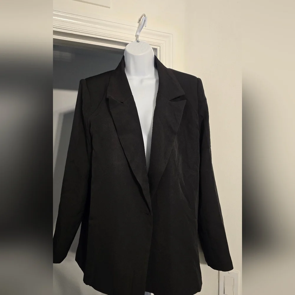 NWT PrettyLittleThing Womens Oversized Black Blazer - Size 6 - Picture 3 of 6